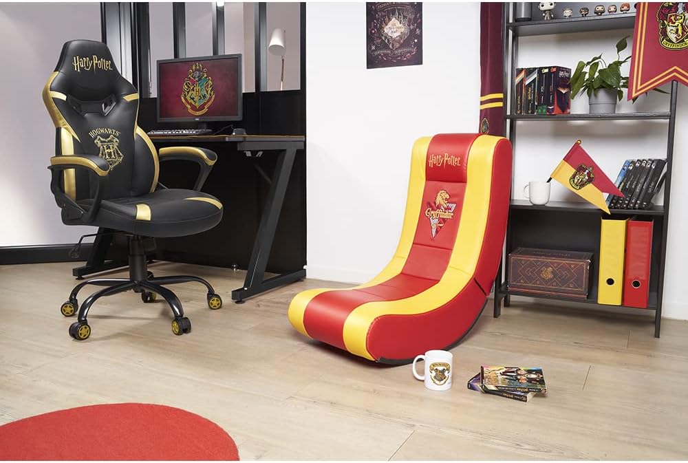 Chaise Gaming Harry Potter Hogwarts pour Enfant et Ado - Fauteuil de Bureau Ergonomique avec Mousse Haute Densité, Mécanisme à Bascule et Accoudoirs Confortables - Hauteur Réglable - Noir Moderne Noir
