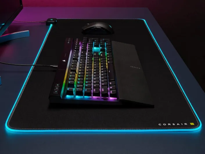 K70 RGB Pro Clavier de Jeu mécanique Filaire - Commutateurs linéaires Cherry MX Red - Touches PBT Double-Shot - Compatible iCUE - QWERTY UK - PC, Mac, Xbox - Noir K70 RGB PRO Commutateurs CHERRY MX RED