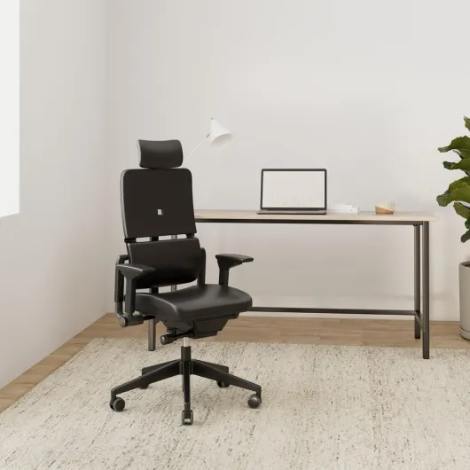 Please, chaise pivotante ergonomique avec soutien lombaire et têtière réglable Noir; Fabriqué en Europe Cuir Noir avec Têtière Avec Têtière