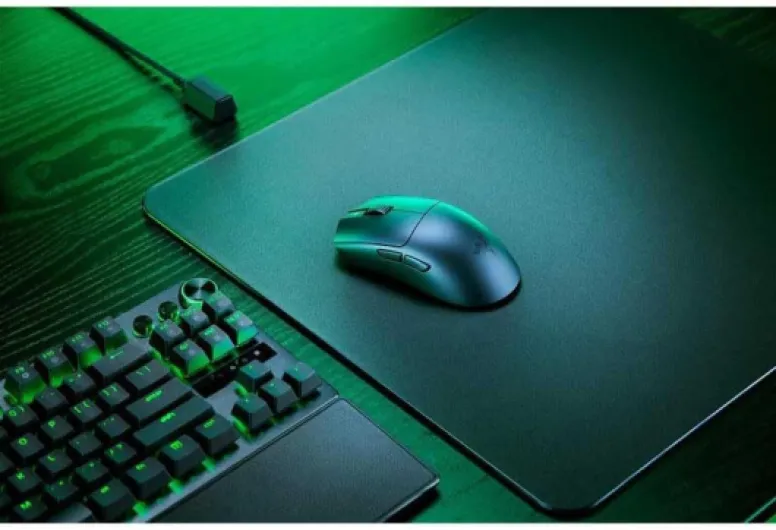 Razer Viper V3 Pro - Souris de Jeu Esports sans Fil ultralégère (8K Hz HyperPolling, Design léger 54g, capteur Focus Pro 35K DPI, HyperSpeed Wireless, 95 Heures d'autonomie) Noir Viper V3 Pro Noir
