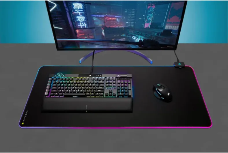 MM700C RGB Extended Tapis de Gaming (RGB dynamique sur trois zones, Conception base en caoutchouc, Hub doté de deux ports USB, Douze profils d’éclairage RGB intégrés) Noir 400L x 930l mm