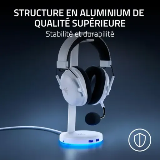 Test Razer Base Station V2 Chroma : le support casque qui sert surtout à faire joli (et ajouter 2 ports USB)