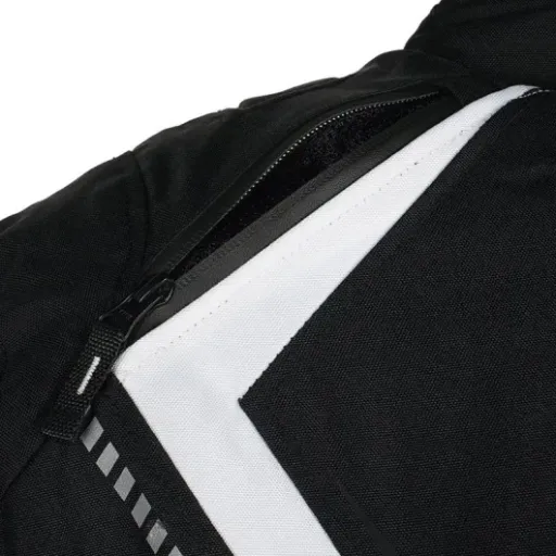 Test SPARKER Veste Moto 4 saison Motoblouz : le blouson textile qui fait le job sans se ruiner